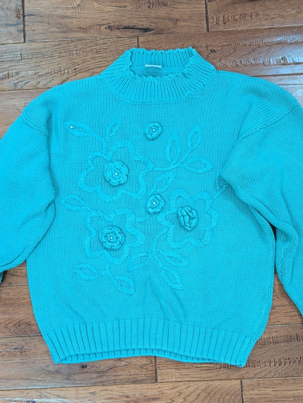 Basket Of Yarn Floral Embroidered 90s Women's Teal Floral Knit Sweater